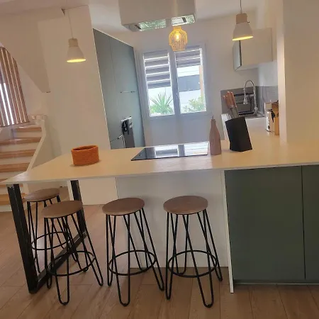 Maison Avec Jardin à - Centre à 5 Min à Pieds